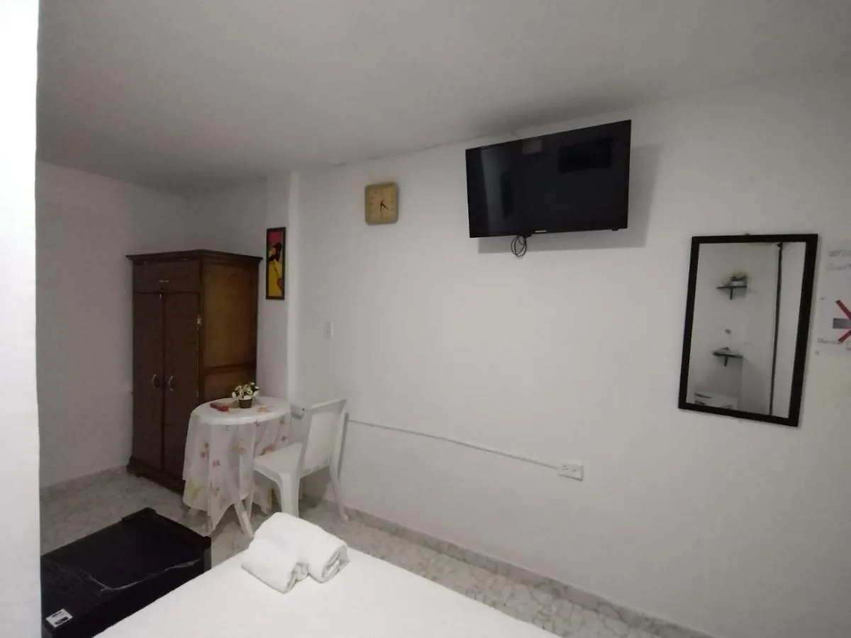 Apartment Habitacion Cerca De La Universidad Del Sinu Cartagena Colombia