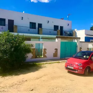 https://conil-colorado-1-rustico-y-economico.es-andalucia.com